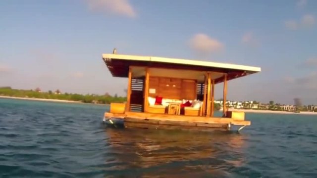 Най-Страхотната къща с подводна стая (видео)