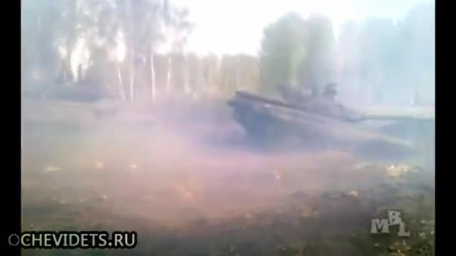 Този руски танкист здраво се отблагодари за помоща на колегата си !