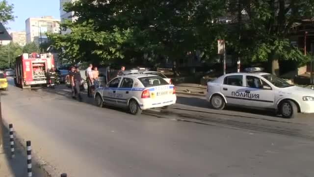Пиян шофьор се обърна по таван след полицейска гонка в Русе
