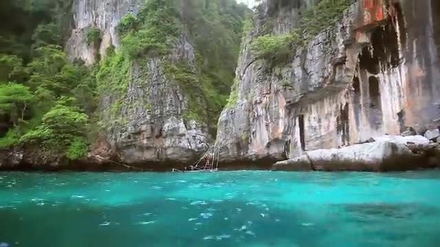 Най-красивите плажове в света - Maya Bay, Thailand
