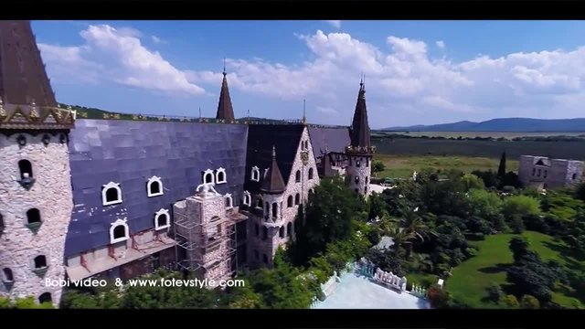 Двореца-Замък в Равадиново България!!! Величествено видео