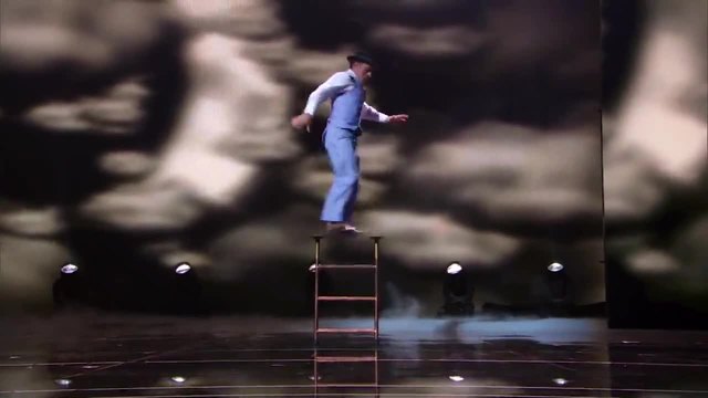 Опасен номер с 6 м стълба! Uzeyer Novruzov- America&#39;s Got Talent 2015