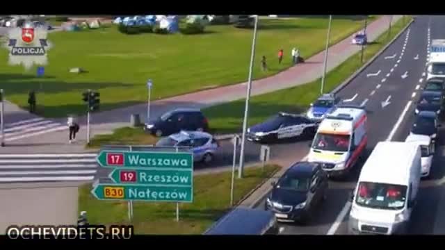 Полски полицаи не се шегуват,бързо приклещиха автоджигит!