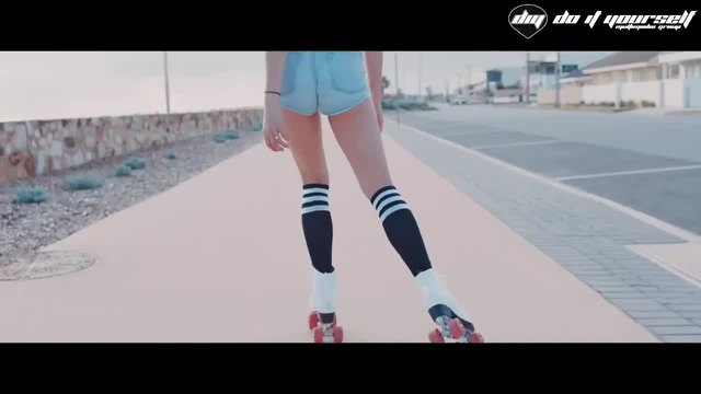 DJEREM - Never look back [ Official video ]