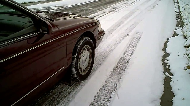 Lincoln Continental Traction Control on Snow