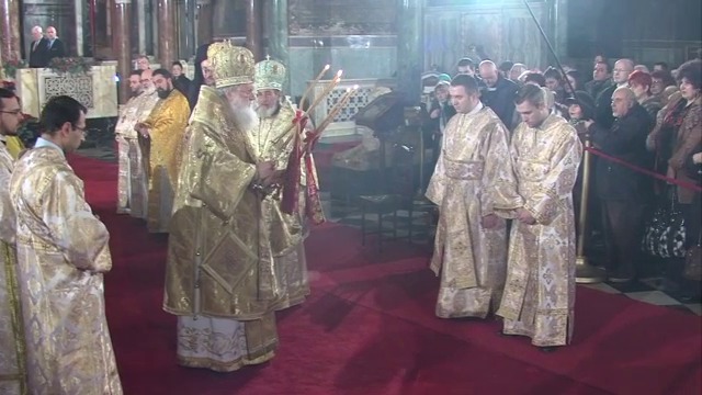 Честито Рождество Христово 2015 г. - Патриарх Неофит отслужи тържествена Света Литургия