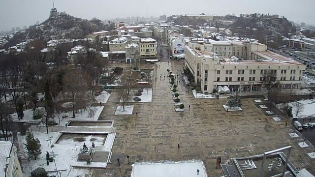 В Моят Пловдив Заваля Сняг Тази Нощ (ВИДЕО)