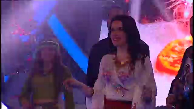 Nemanja Stevanovic - Ti prelepa zeno  ( TV Grand 01.01.2016.)