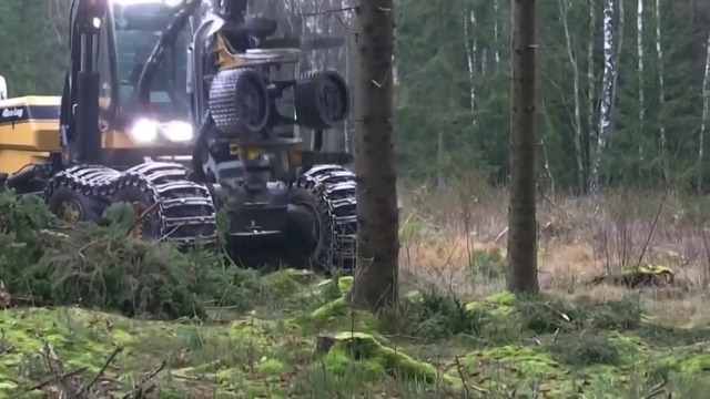 Перфектна руска дърворежеща машина - С тази машина рязането на дървета и обработването им е като детска игра