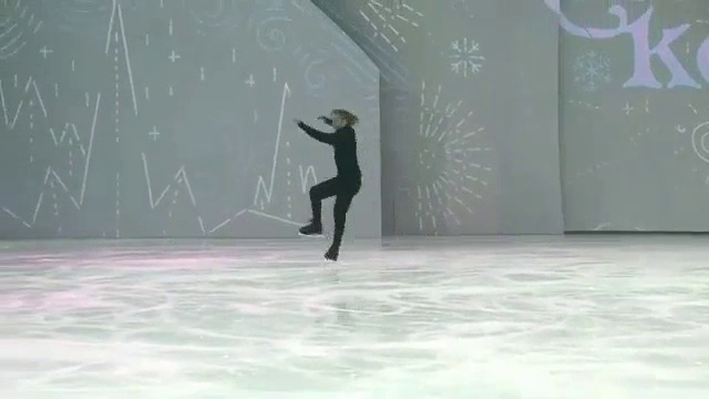 Плюшченко показа как изпълнява 8 последователни скока (ВИДЕО)