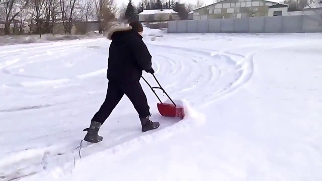 Вижте Супер лопата за чистене на Сняг (ВИДЕО)