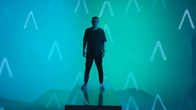 Akcent - Bounce [ Love The Show] ( Official Music Video)