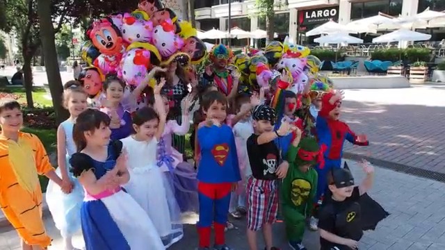 За деня на детето 1-ви юни 2016 г. Детски парад във Варна
