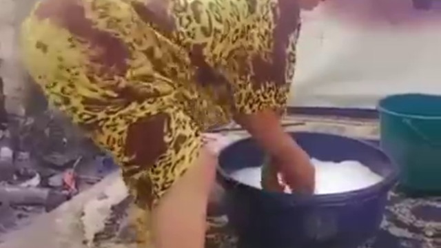 Как перат африканките ?