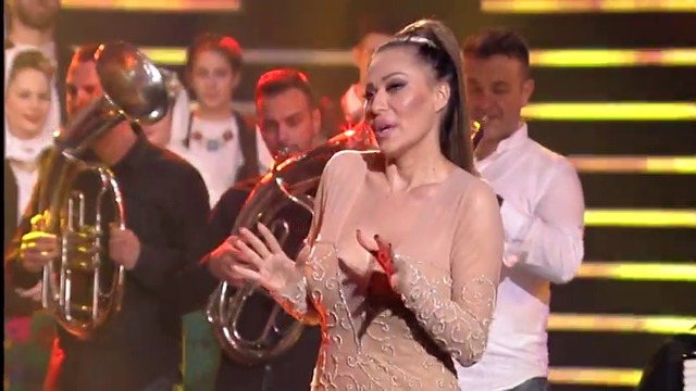 Ceca - Trepni - Novogodisnji show - (TV Pink 2017)