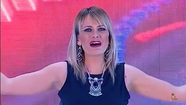 Milica Krsmanovic - Nije Moje Srce Staklo  - Novogodisnja Zurka - (TvDmSat 2017)