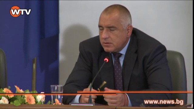 Интегрираме сърбите, похвали се косовският премиер в София