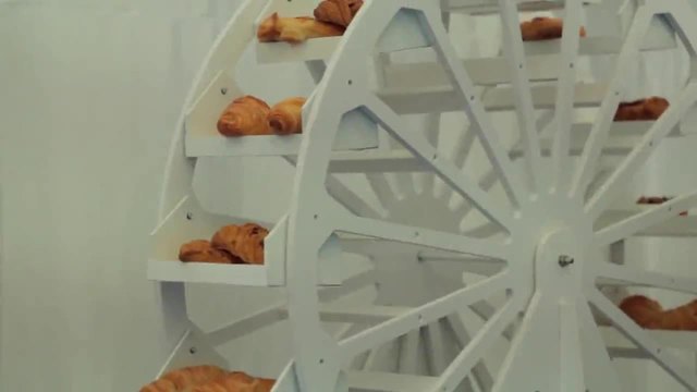 Вечеря в небето над София