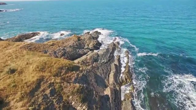 Без дъх: Приказното крайбрежие на Синеморец, заснето с дрон