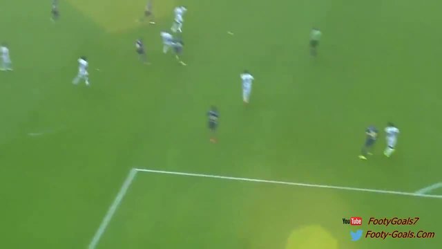 Младок с феноменален гол: стадионът избухна, а коментаторът изперка!