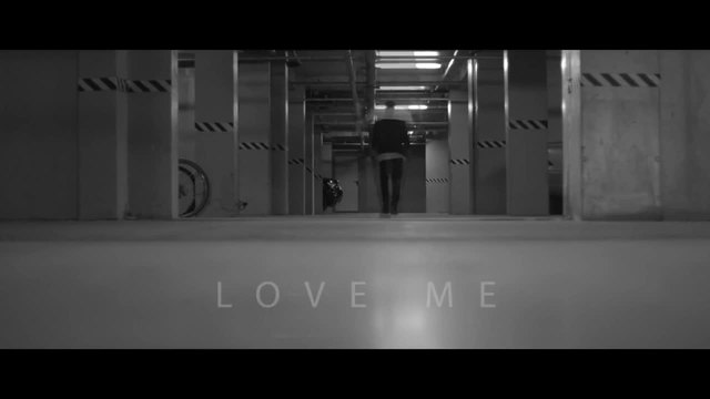 John Rivas - Love Me (Sllash Remix Edit) 2015