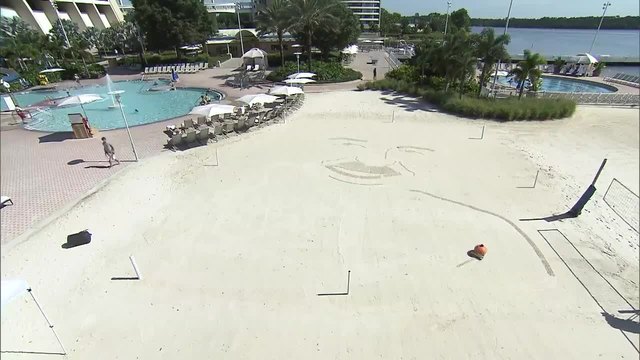 Вижте пясъчен портрет на Уолт Дисни създаден от робот (ВИДЕО)