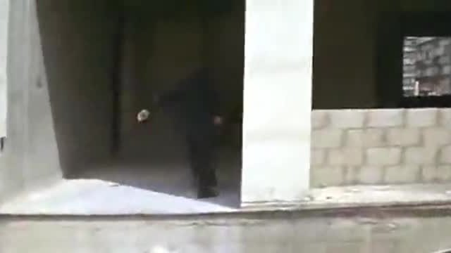 Полицаят в Ню Йорк (1965) - 4