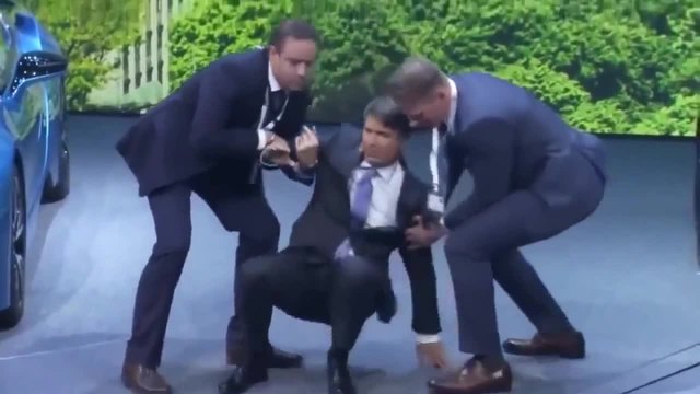 Главният изпълнителен директор на Bmw Харалд Крюгер припада във Франкфурт