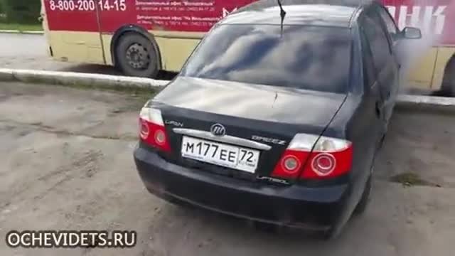 Кола без шофьор Удря автобус