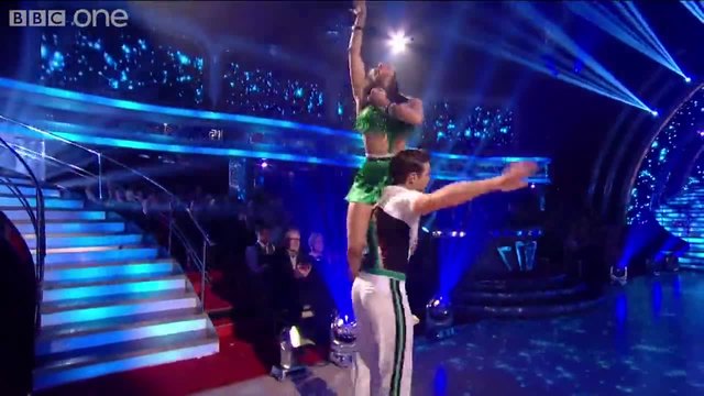 Mark Wright &amp; Karen Hauer's Showdance to 'don't Stop Me Now