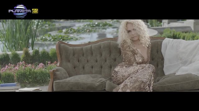 TSVETELINA YANEVA &amp; ISHTAR - MUZIKA V MEN  (Official  Video) 2015