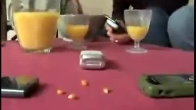 Ето какво правят телефоните!