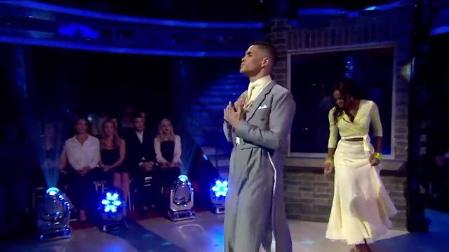 Anthony Ogogo &amp; Oti Mabuse   -  Waltz to &#39;If You Don&#39;t Know Me By Now&#39; -2015