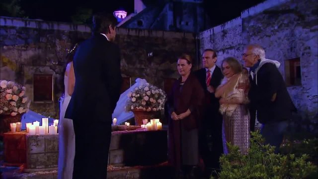 La Gata - ¡Por fin! Esmeralda y Pablo encontraron la felicidad - Escena del día