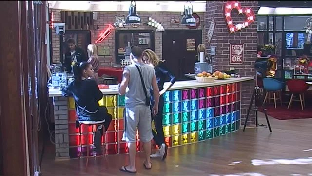 Малко сутрешен хумор с Гъмов - VIP Brother