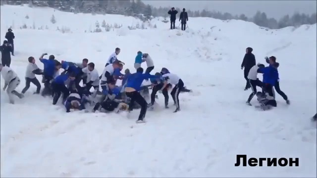 Бой между ултраси на Зенит и Динамо Москва