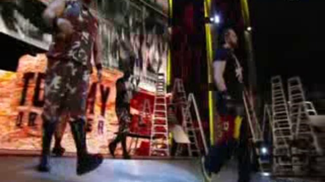 Tommy Dreamer vs Braun Strowman - Wwe Raw 07122015 vs  
