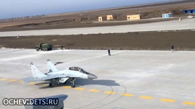 Руски Миг - 29 излита от трамплин  