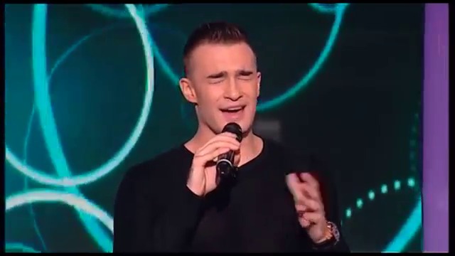 Haris Berkovic - Ti ne licis ni na jednu (LIVE) - (TV Grand 12.01.2016.)- Ти не приличаш на нито една!!Превод!!