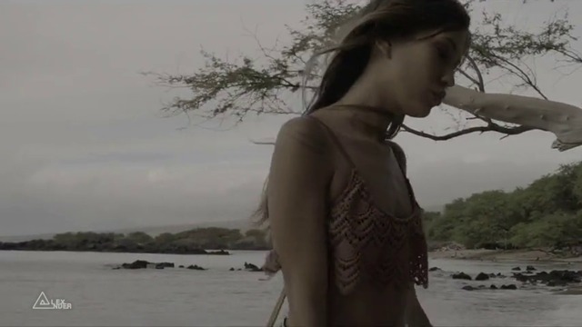 Almir Music Eko - 2016 - Ovaj Grad