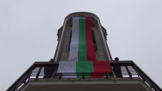 За 3-ти март 2016 г. 18-метров национален флаг се развя и над Хасково (ВИДЕО)