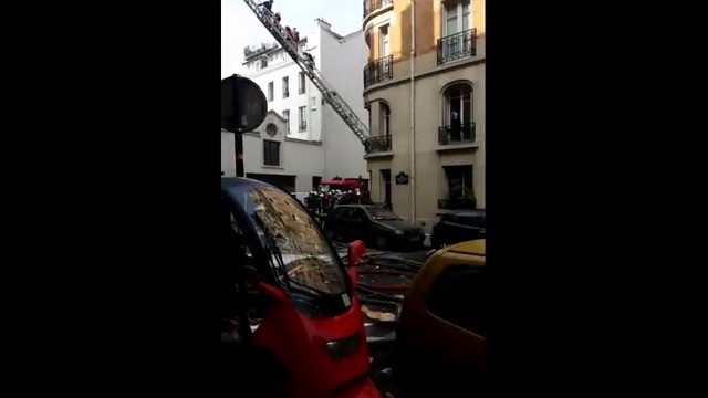 Взрив в центъра на Париж-1.04.2016 г.