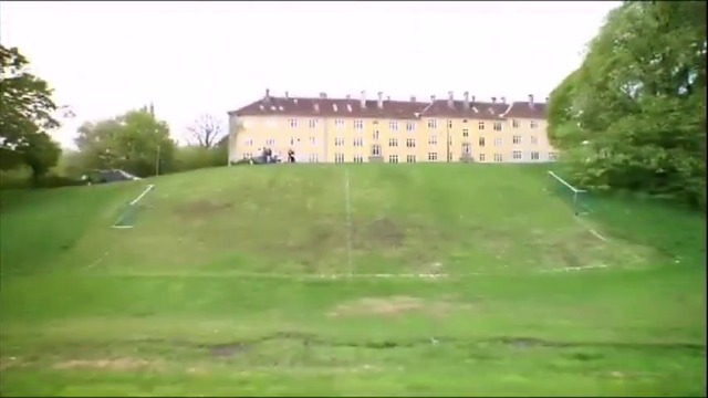 А вие играли ли сте на такъв неравен терен?