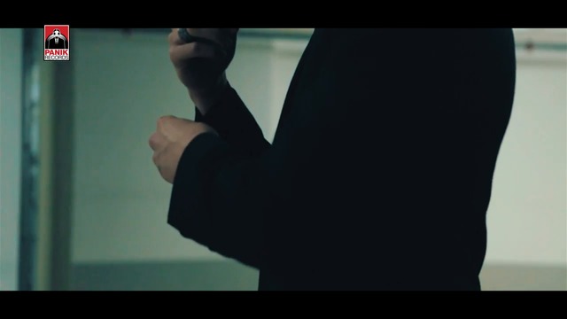 Vangelis Kakouriotis - Xriso Fili • Official  Video 2016