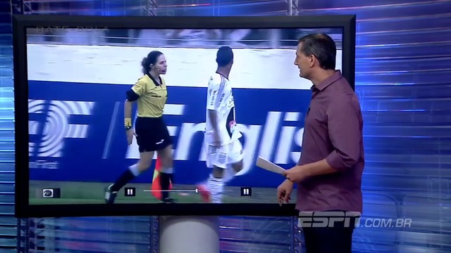 Ето какво става, когато нервираш страничния съдия, а той е… жена!