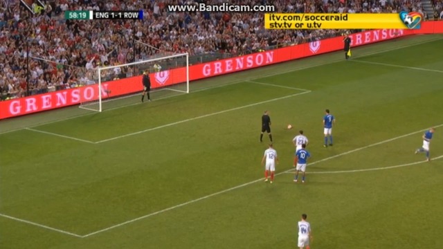 Бербатов се върна на "Олд Трафорд" с два гола 05.06.2016