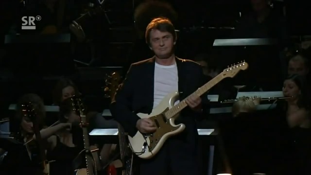 Mike Oldfield & Miriam Stockley - Moonlight Shadow (Live)