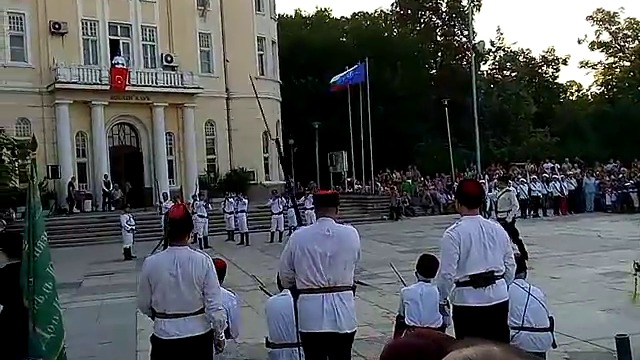 Голямоконарци арестуваха губернатора Гаврил Кръстевич и го качиха на файтон