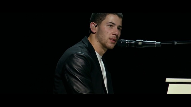 Nick Jonas - Chainsaw (Live On Honda Civic Tour- Future Now)