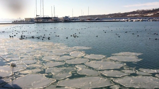 Невероятна красота! В България морето замръзна 2017 г. за първи път от 70 години!!!